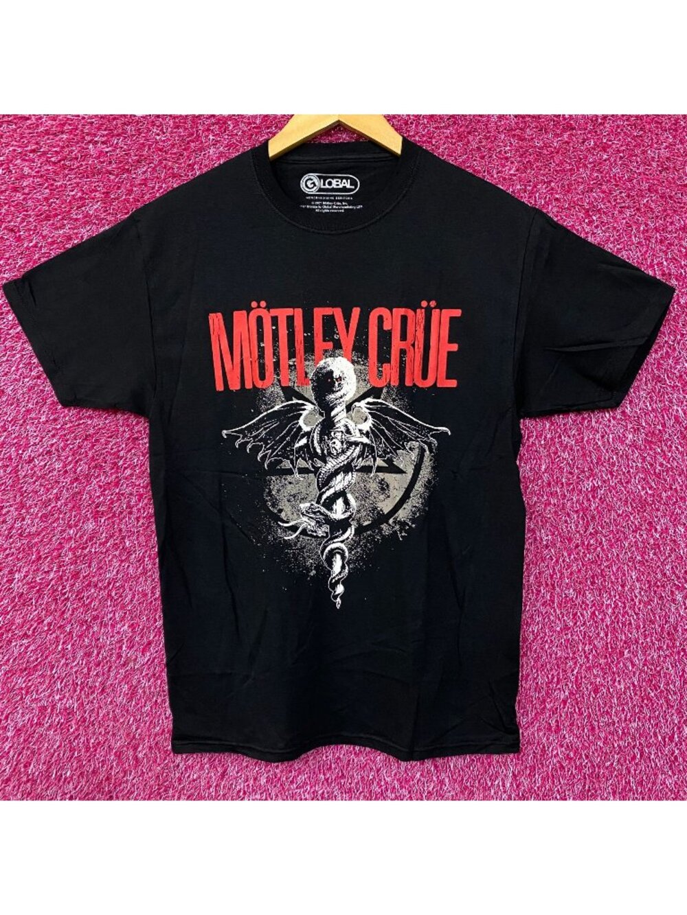 Motley Crue Dr Feel Good Rock Tshirt size Medium